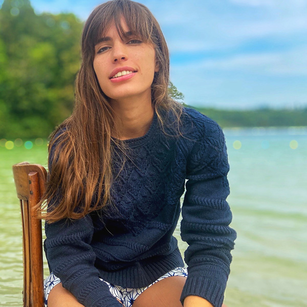 Pull tricoté en édition limitée et engagé